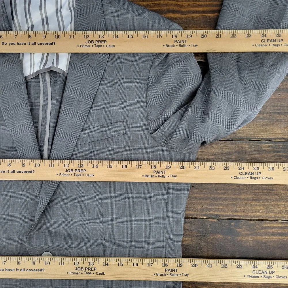 Hugo‎ Boss Men's Sport Coat Blazer Two Button Gray Glen Plaid Wool Size 42L